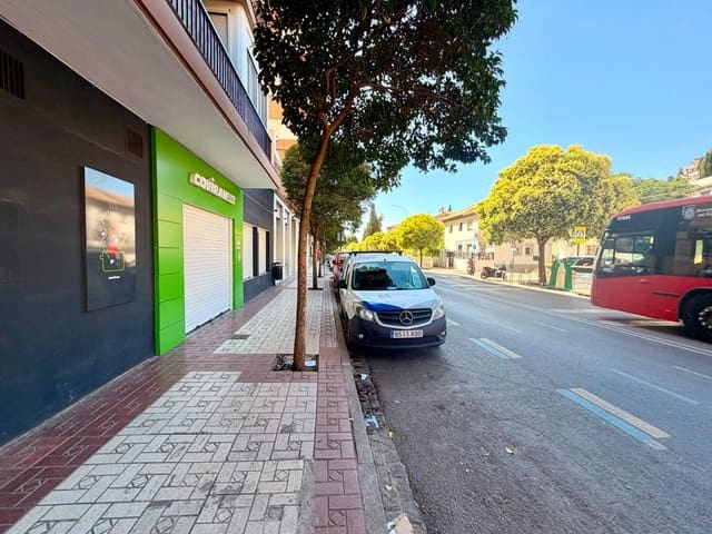 3 soveværelse Lejlighed til salg i Carretera de la Sierra, Granada by - € 230.000 (Ref: 9882092)