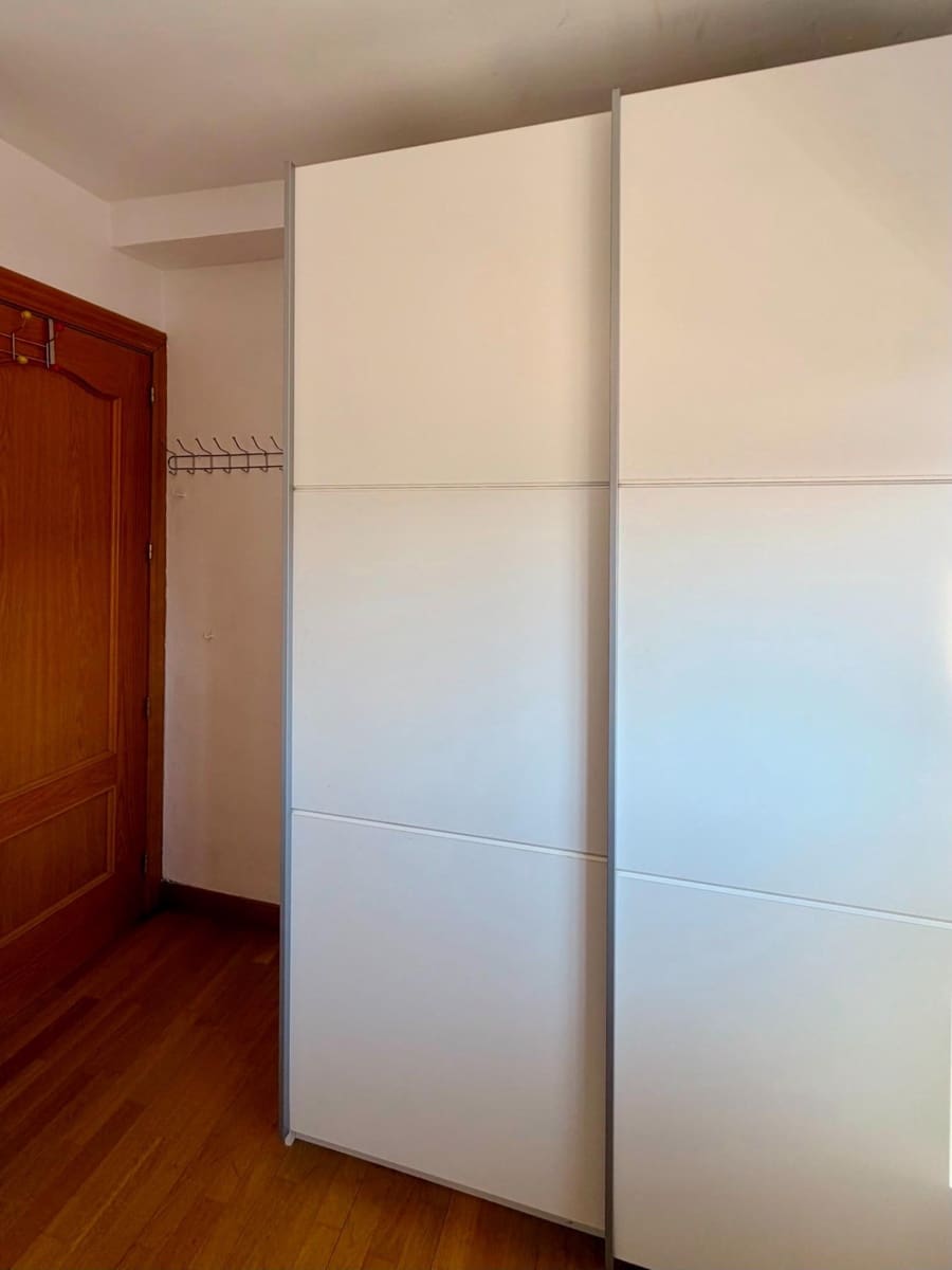 3 soveværelse Lejlighed til salg i Granada by - € 230.000 (Ref: 9882092)