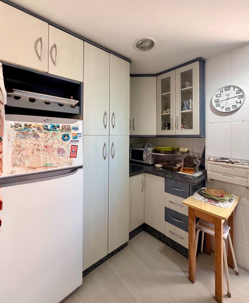 3 soveværelse Lejlighed til salg i Granada by - € 230.000 (Ref: 9882092)