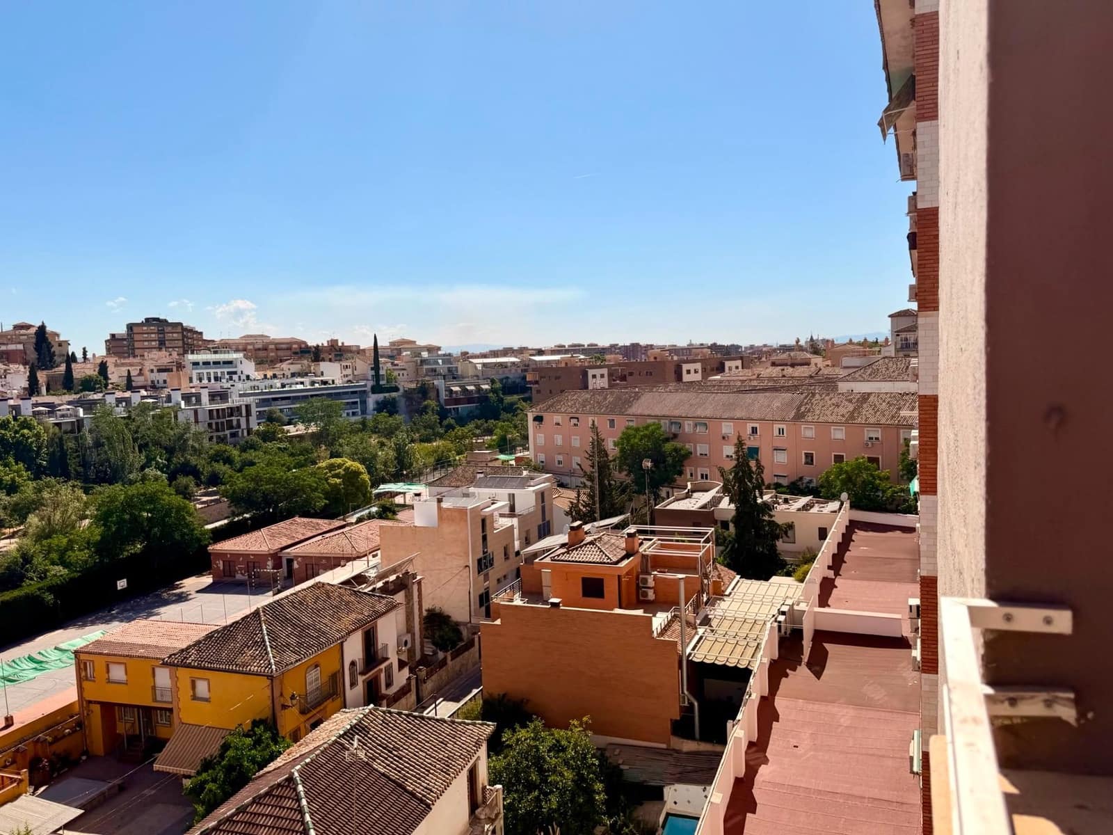 3 soveværelse Lejlighed til salg i Granada by - € 230.000 (Ref: 9882092)
