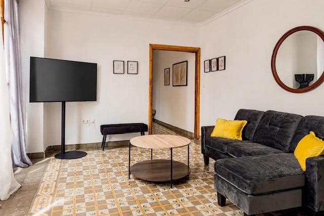 7 bedroom Villa for sale in Huescar with garage - € 649,000 (Ref: 9889008)