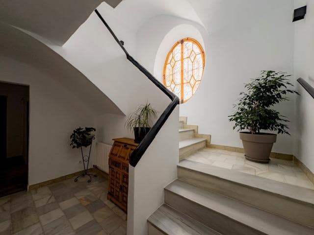 7 bedroom Villa for sale in Huescar with garage - € 649,000 (Ref: 9889008)