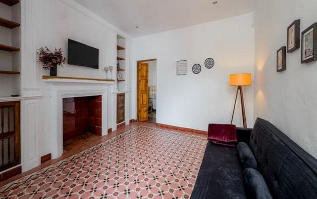 7 bedroom Villa for sale in Huescar with garage - € 649,000 (Ref: 9889008)