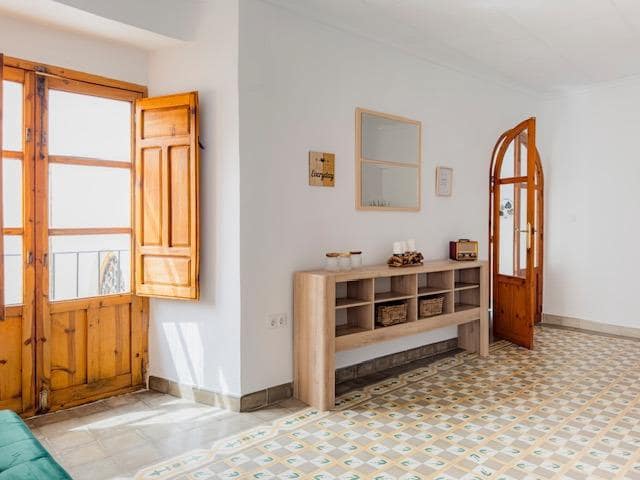 7 bedroom Villa for sale in Huescar with garage - € 649,000 (Ref: 9889008)