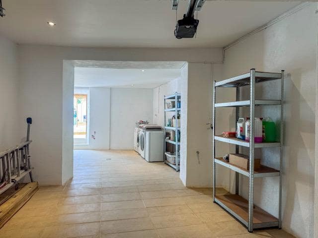 7 bedroom Villa for sale in Huescar with garage - € 649,000 (Ref: 9889008)