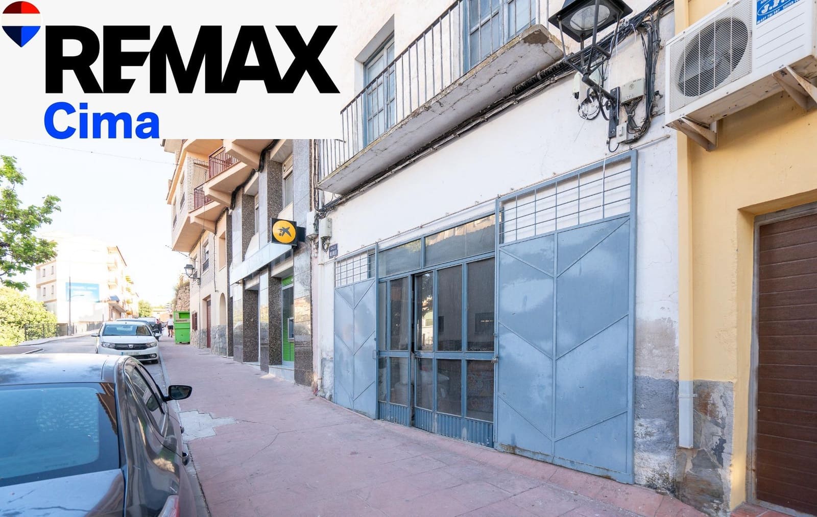 Adosado en Zújar en venta - 69.900 € (Ref: 9890569)