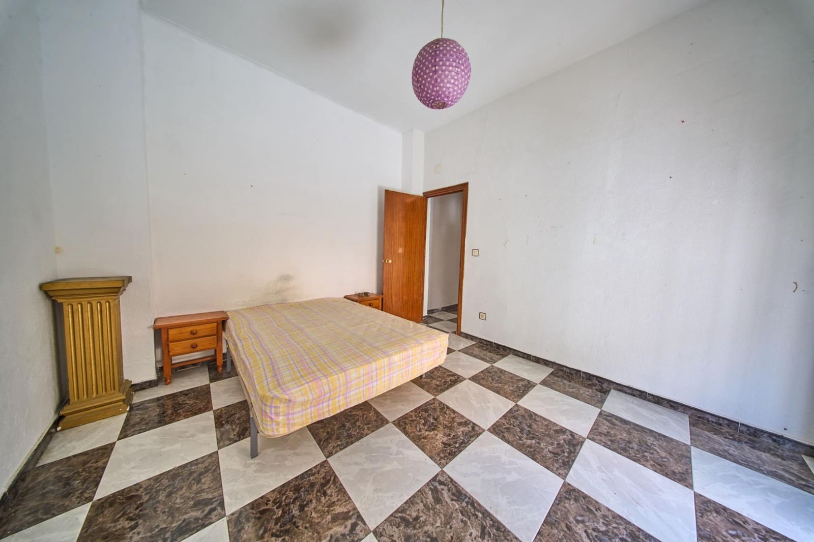 5 sovrum Radhus till salu i Granada stad - 298 000 € (Ref: 9892550)