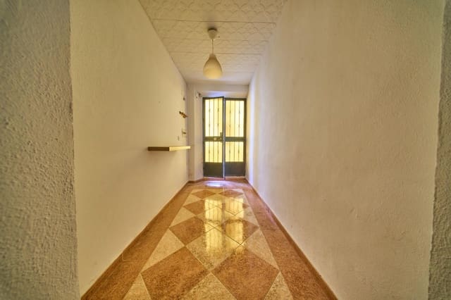 5 sovrum Radhus till salu i Granada stad - 298 000 € (Ref: 9892550)