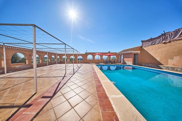 3 bedroom Villa for sale in Nívar with pool garage - € 370,000 (Ref: 9894080)