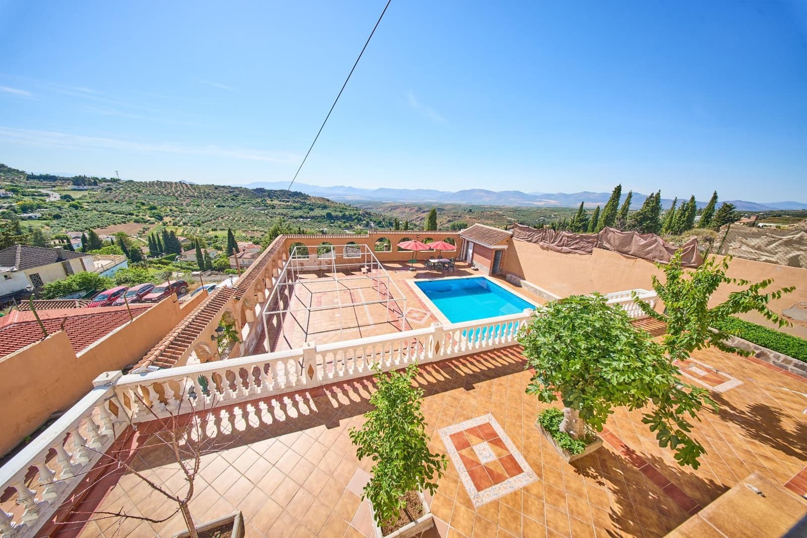 3 bedroom Villa for sale in Nivar with pool garage - € 370,000 (Ref: 9894080)