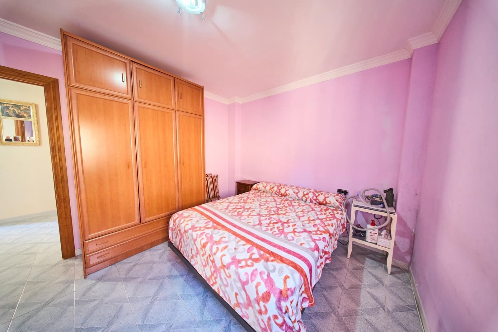 3 bedroom Villa for sale in Nivar with pool garage - € 370,000 (Ref: 9894080)