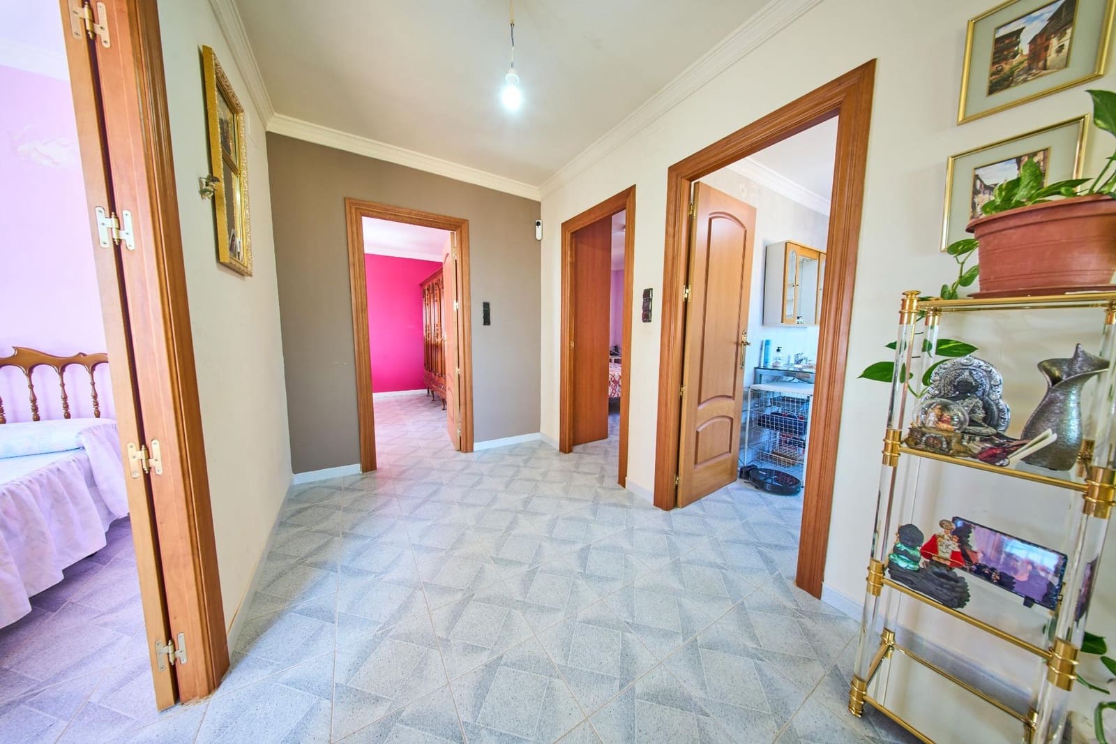 3 bedroom Villa for sale in Nivar with pool garage - € 370,000 (Ref: 9894080)