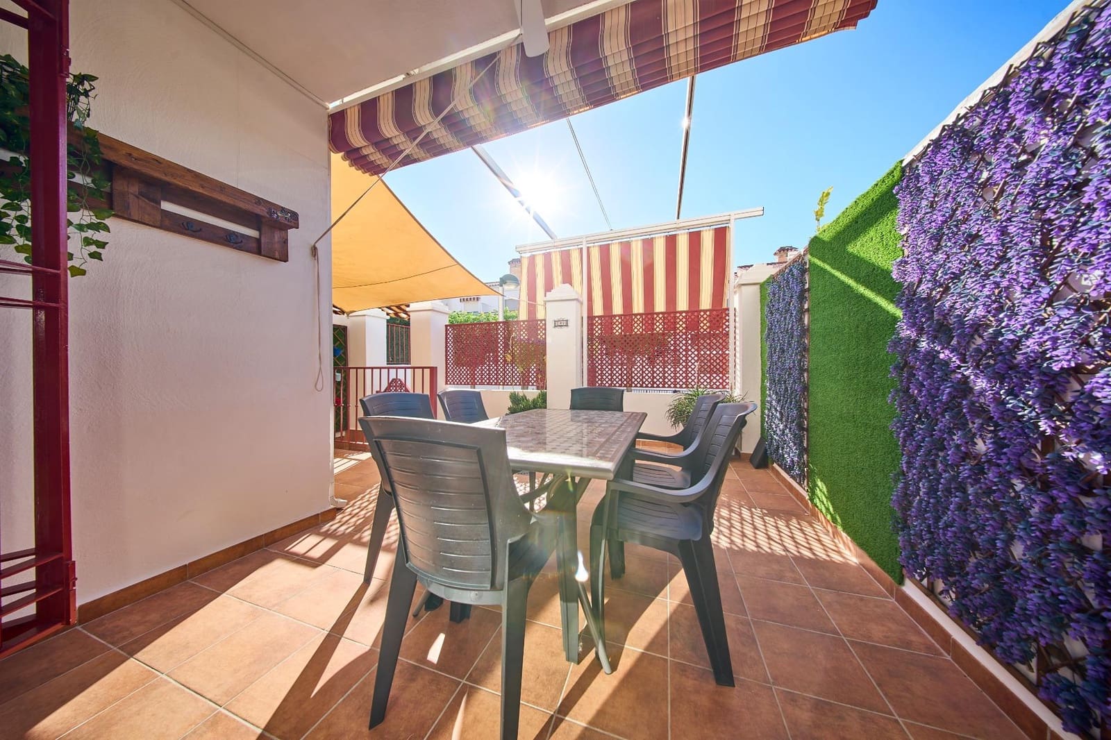 5 quarto Moradia em Banda para venda em Ogijares com piscina garagem - 315 000 € (Ref: 9908163)