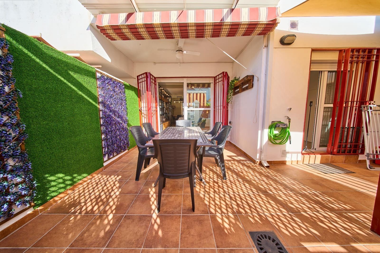 5 quarto Moradia em Banda para venda em Ogijares com piscina garagem - 315 000 € (Ref: 9908163)