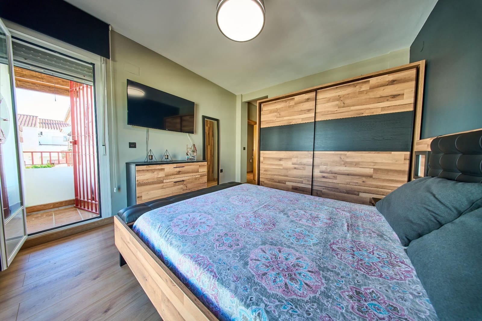 5 quarto Moradia em Banda para venda em Ogijares com piscina garagem - 315 000 € (Ref: 9908163)