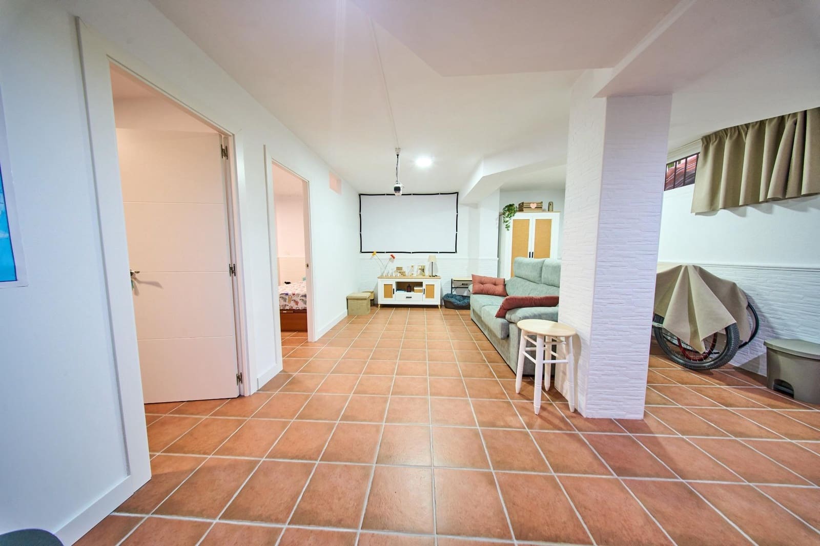 5 quarto Moradia em Banda para venda em Ogijares com piscina garagem - 315 000 € (Ref: 9908163)