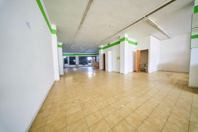 Erhverv til salg i Baza - € 250.000 (Ref: 9908164)