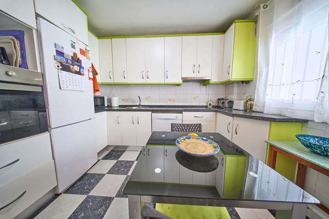 4 chambre Villa/Maison Mitoyenne à vendre à Orgiva avec piscine - 255 000 € (Ref: 9911233)