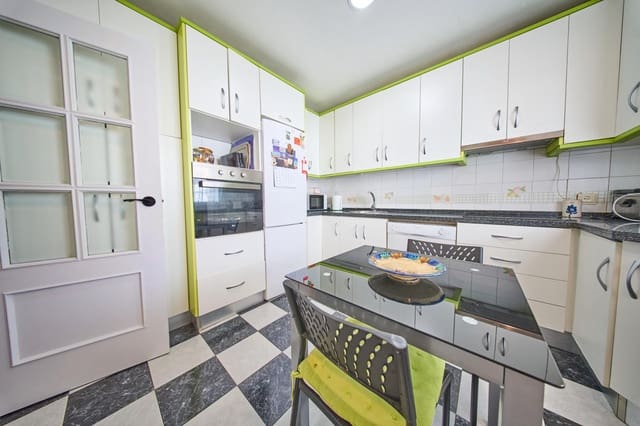 4 sypialnia Dom szeregowy na sprzedaż w Orgiva z basenem - 240 000 € (Ref: 9911233)