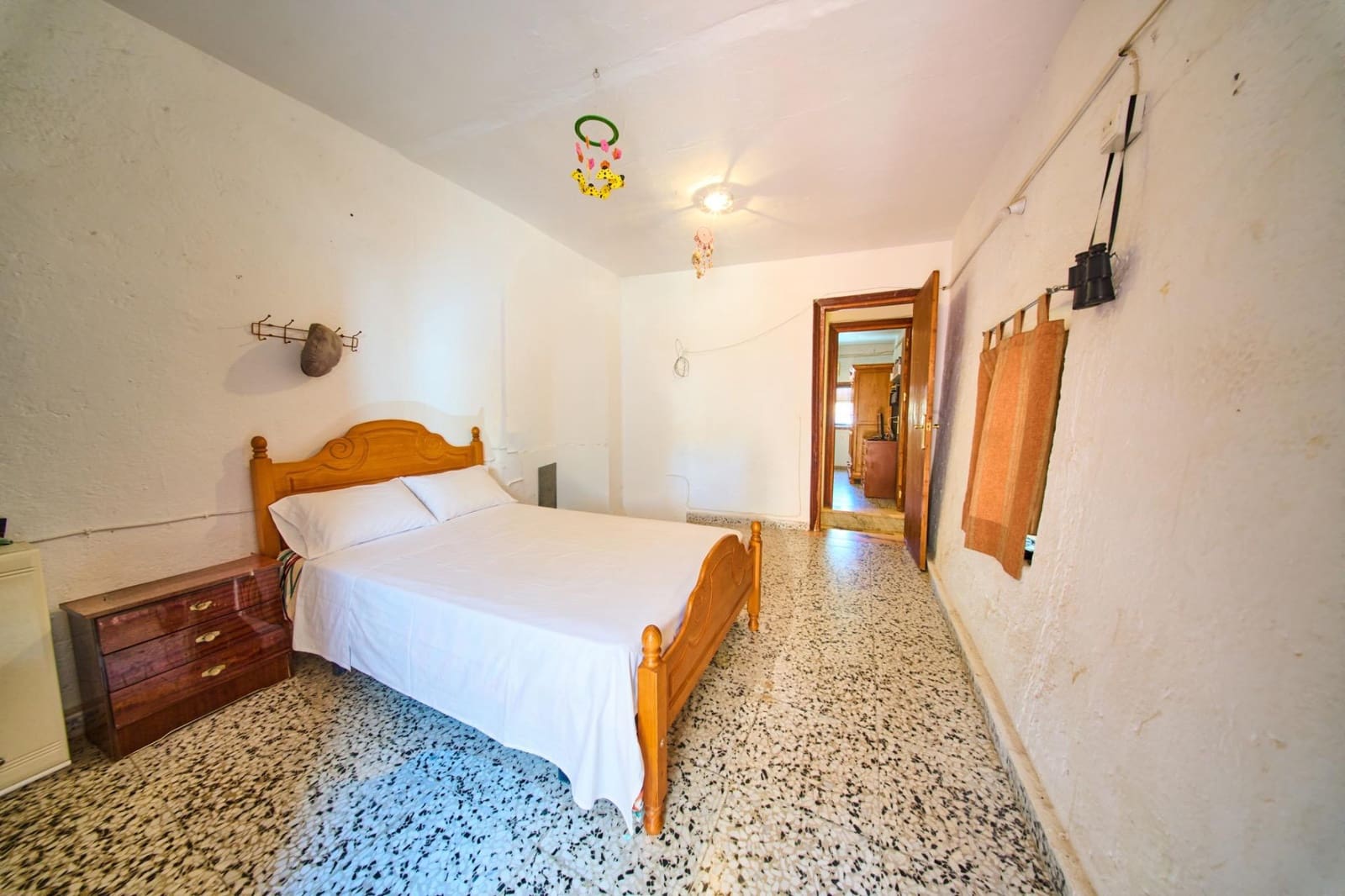2 bedroom Villa for sale in Orgiva - € 79,000 (Ref: 9911239)