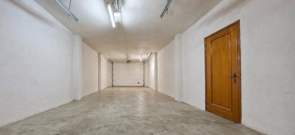 3 Zimmer Doppelhaus zu verkaufen in Baza mit Garage - 170.000 € (Ref: 9911240)
