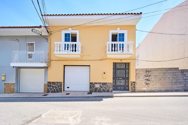 3 Zimmer Doppelhaus zu verkaufen in Baza - 170.000 € (Ref: 9911240)