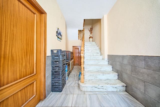 3 Zimmer Doppelhaus zu verkaufen in Baza - 170.000 € (Ref: 9911240)