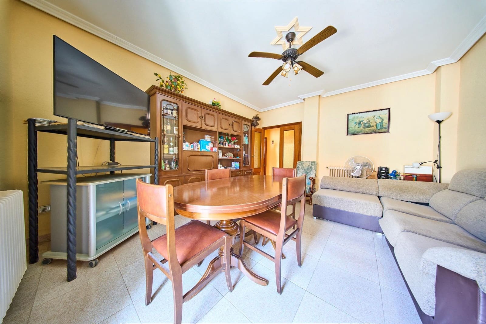 3 Zimmer Doppelhaus zu verkaufen in Baza mit Garage - 170.000 € (Ref: 9911240)