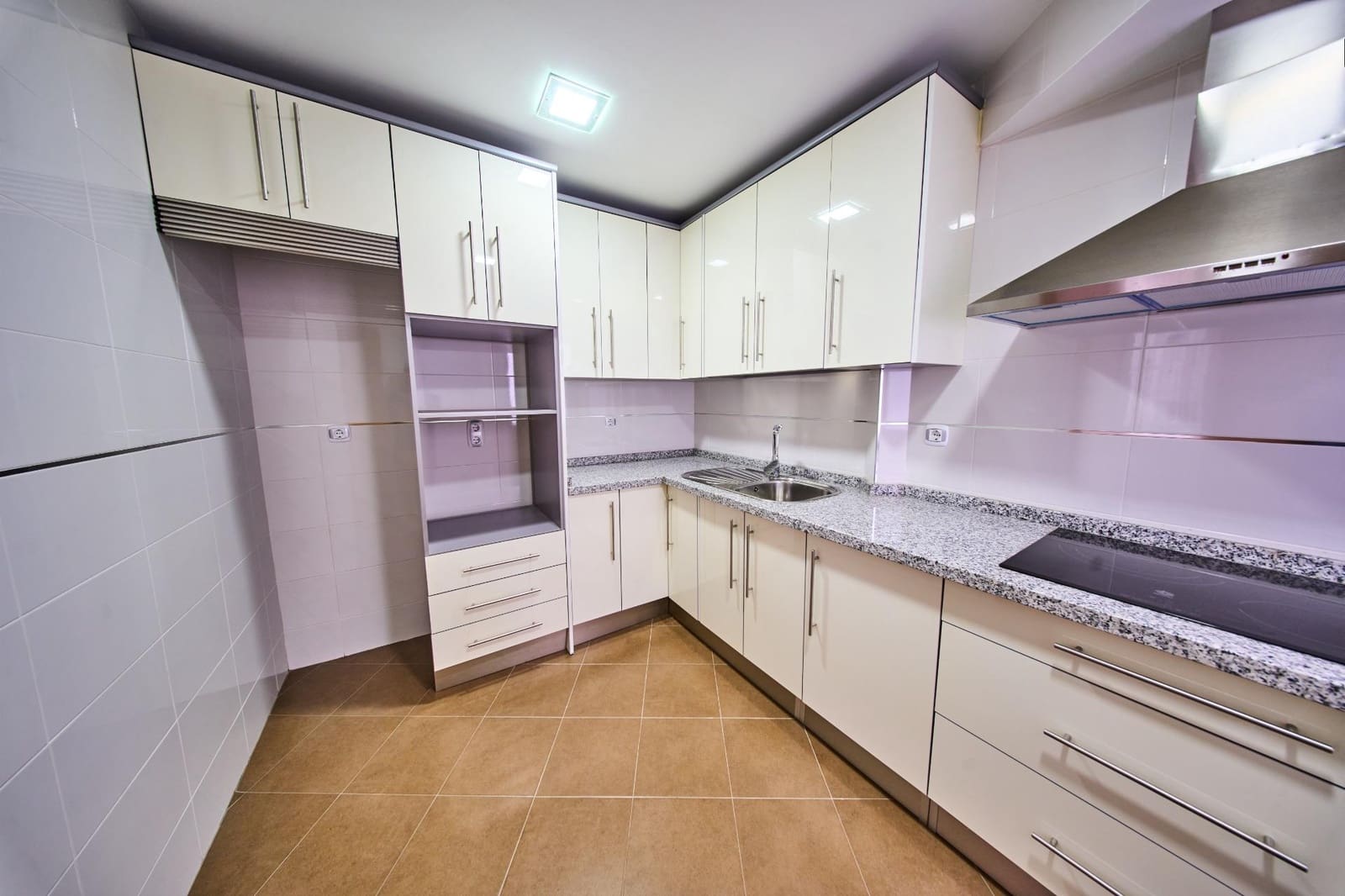 3 soverom Leilighet til salgs i Motril - € 175 000 (Ref: 9913347)