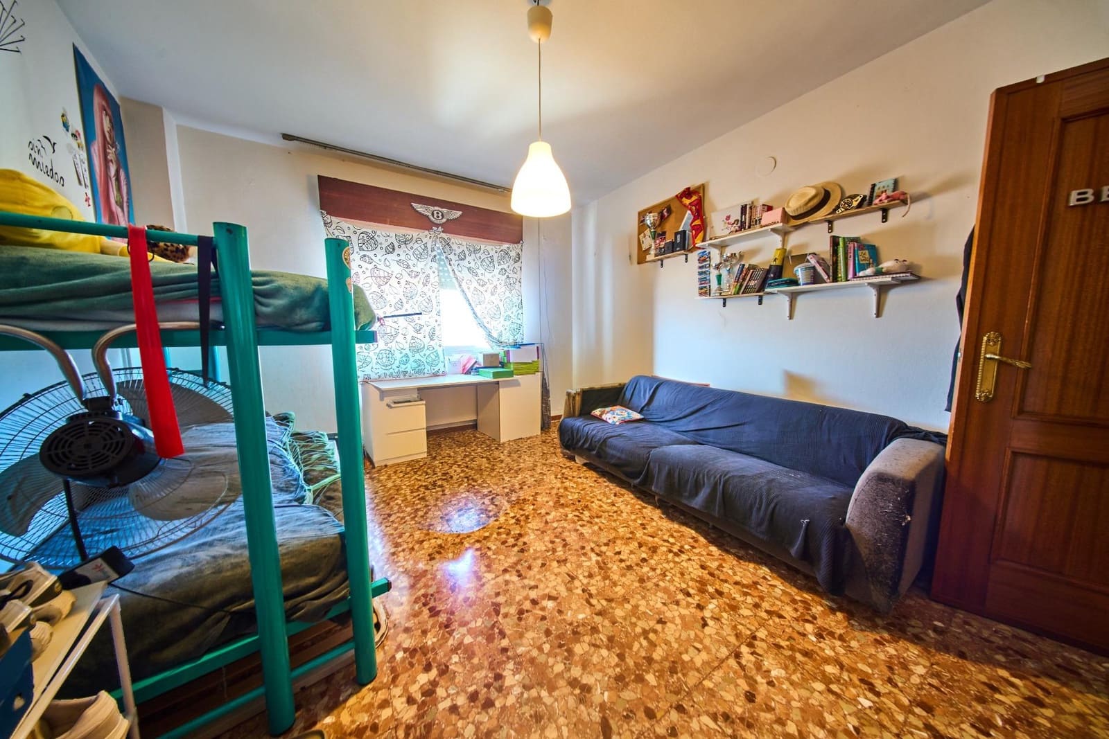 6 bedroom Flat for sale in Alhendin with garage - € 190,000 (Ref: 9913348)