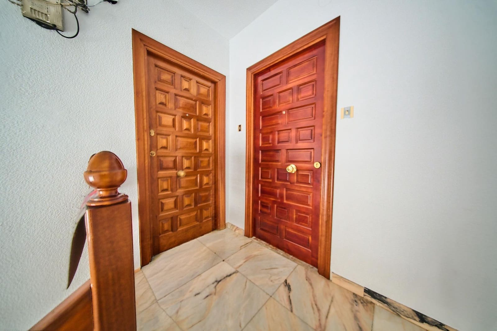 6 bedroom Flat for sale in Alhendin with garage - € 190,000 (Ref: 9913348)