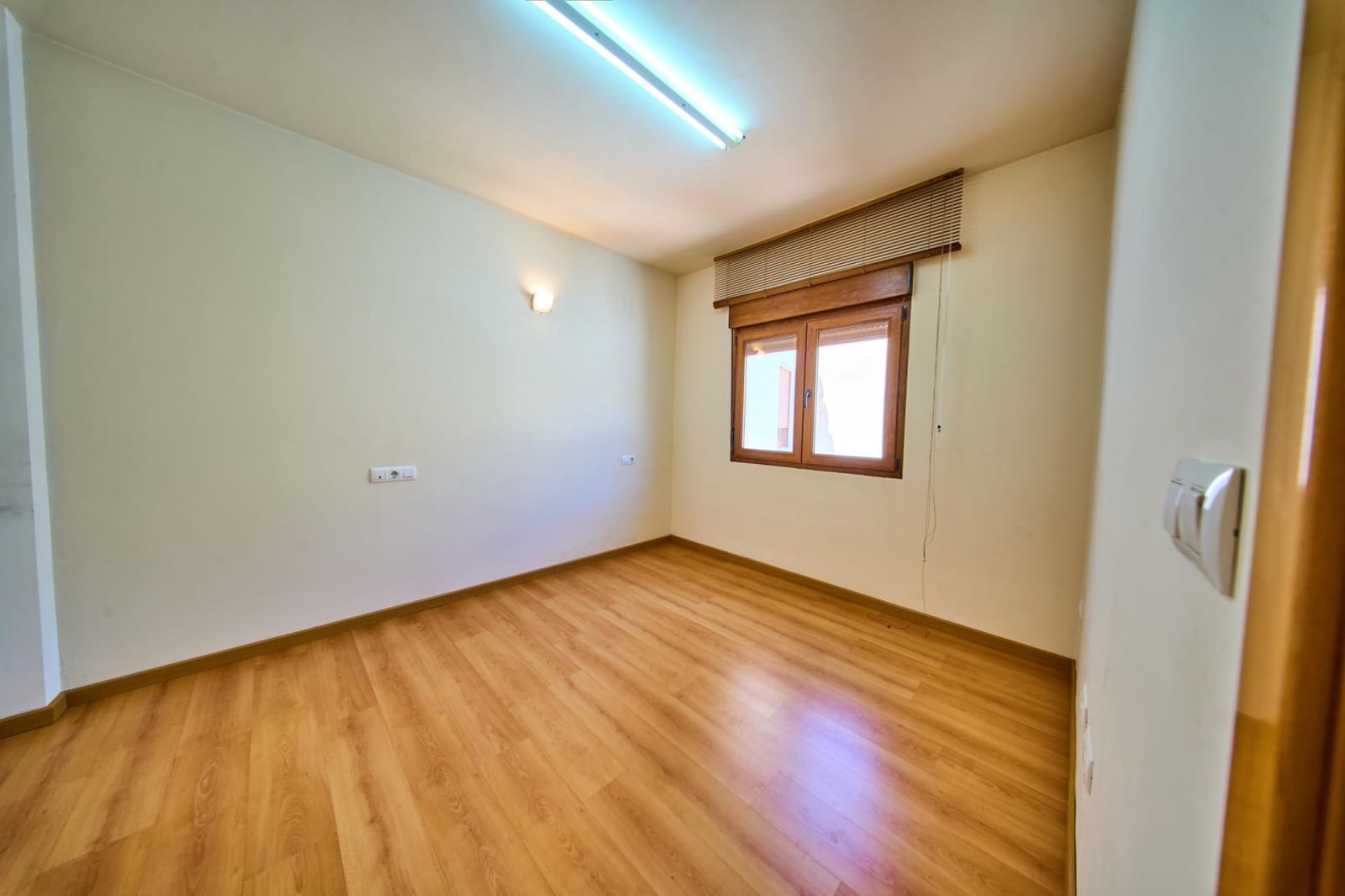 1 sovrum Lägenhet till salu i Ogijares - 112 900 € (Ref: 9916047)