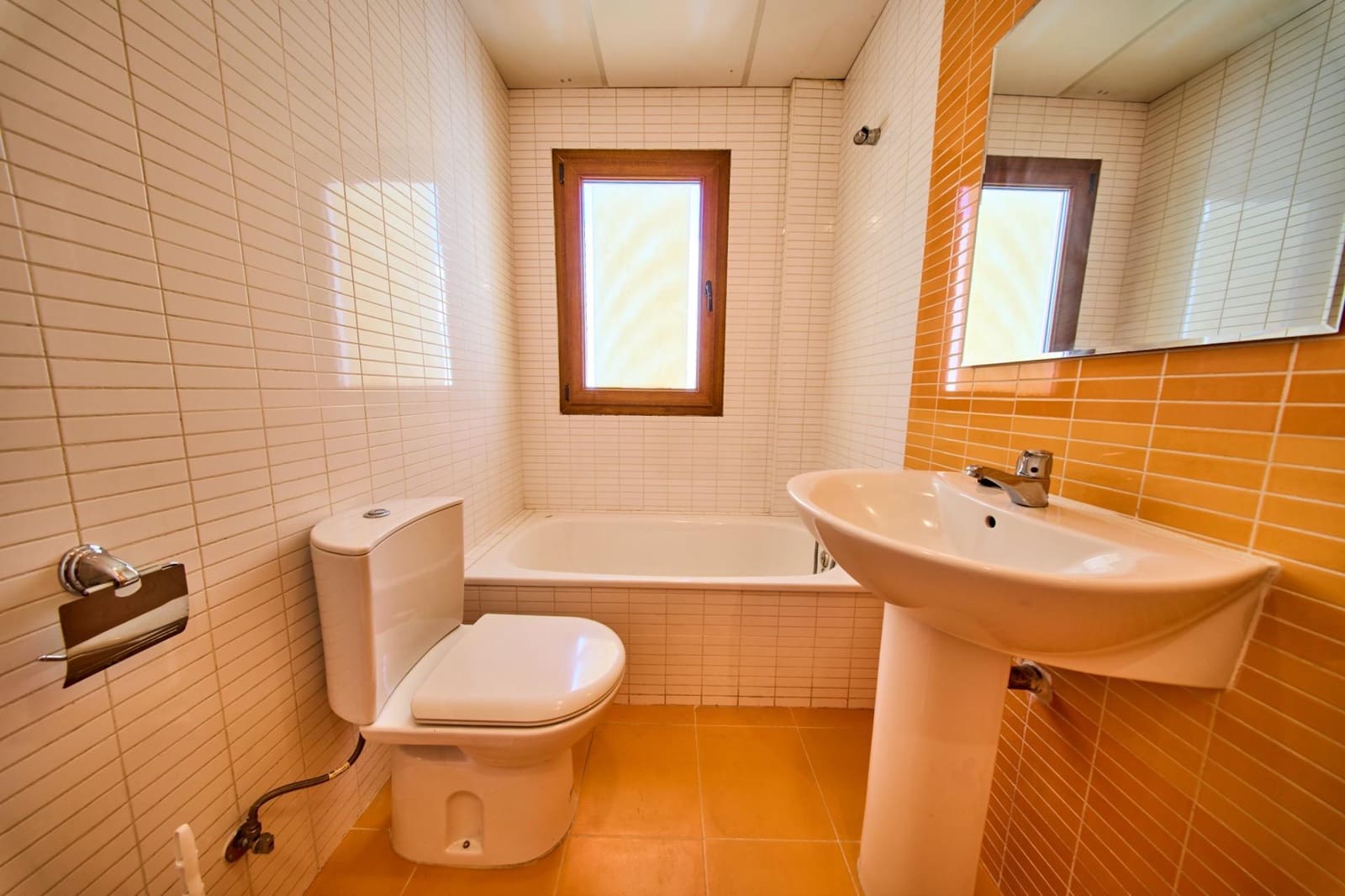 1 sovrum Lägenhet till salu i Ogijares - 112 900 € (Ref: 9916047)