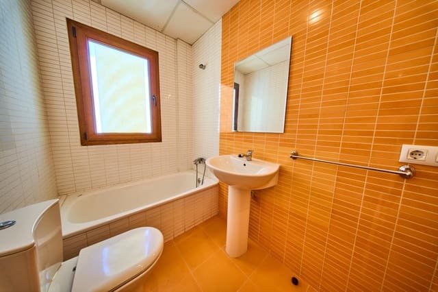 1 sovrum Lägenhet till salu i Ogíjares - 112 900 € (Ref: 9916047)