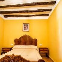 12 slaapkamer Finca/Landhuis te koop in Baza met garage - € 599.000 (Ref: 9916048)