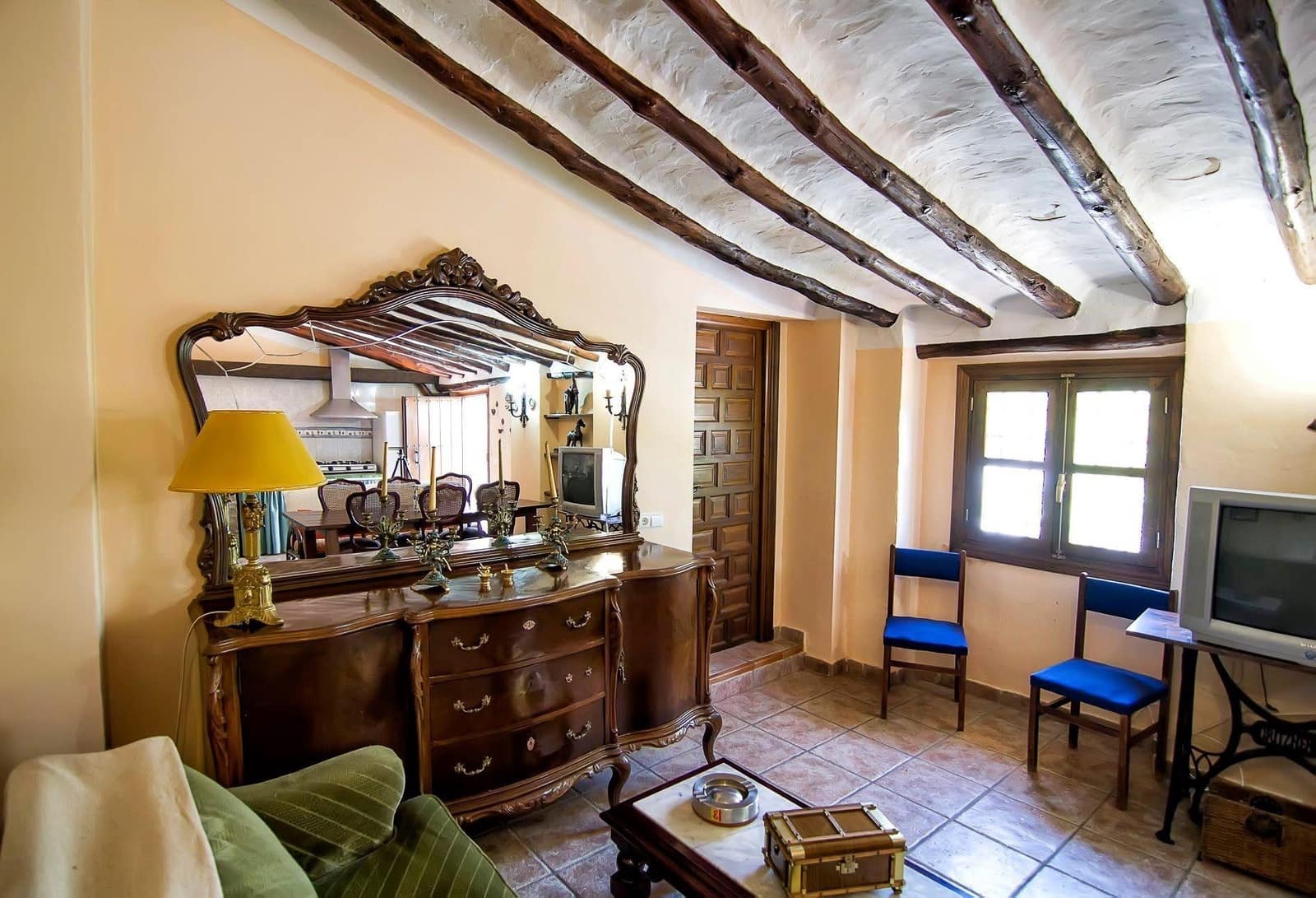 12 slaapkamer Finca/Landhuis te koop in Baza met garage - € 599.000 (Ref: 9916048)
