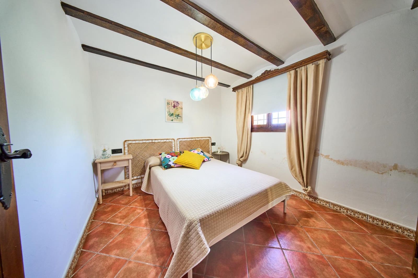 12 slaapkamer Finca/Landhuis te koop in Baza met garage - € 599.000 (Ref: 9916048)