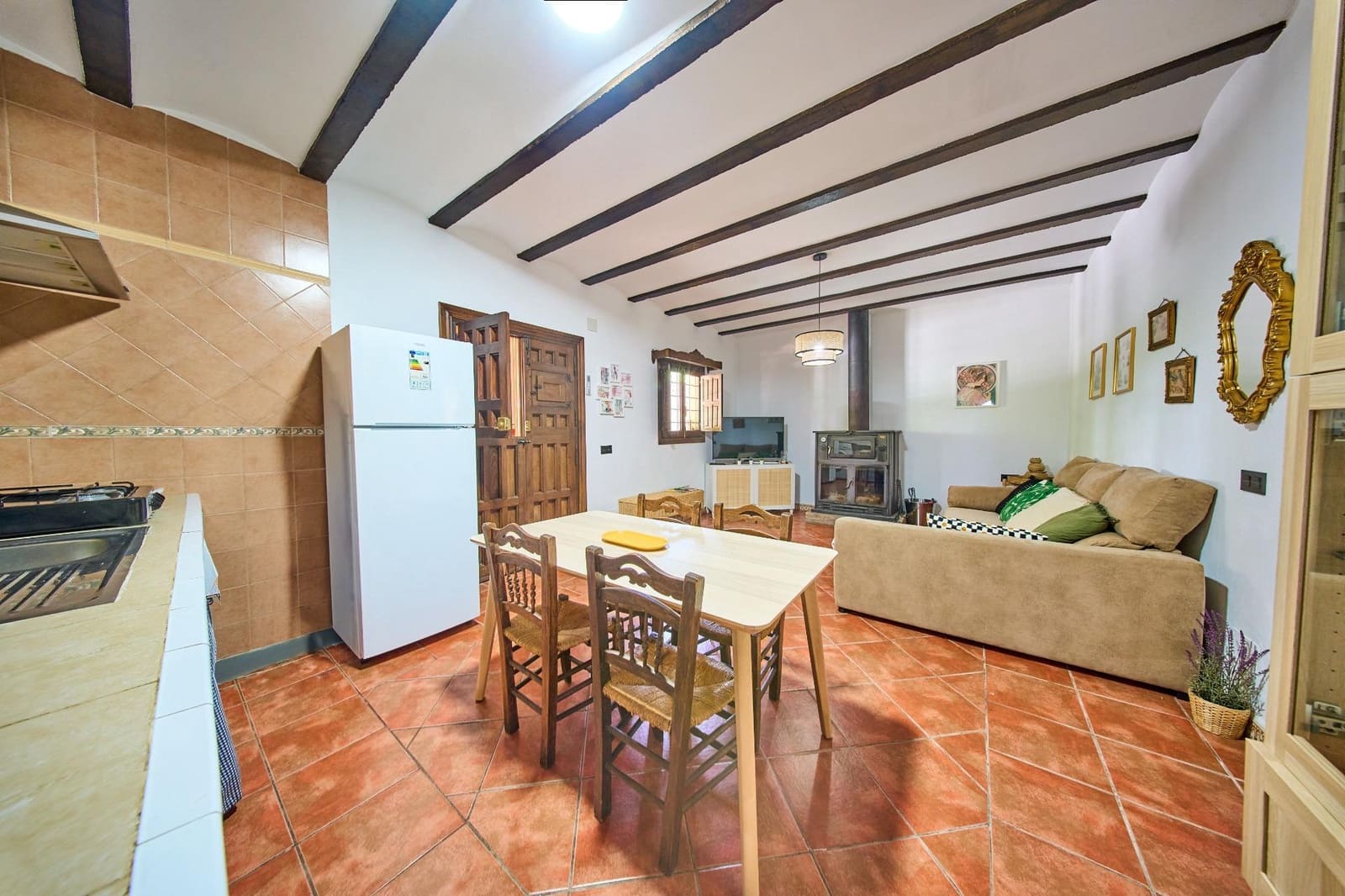 12 slaapkamer Finca/Landhuis te koop in Baza met garage - € 599.000 (Ref: 9916048)