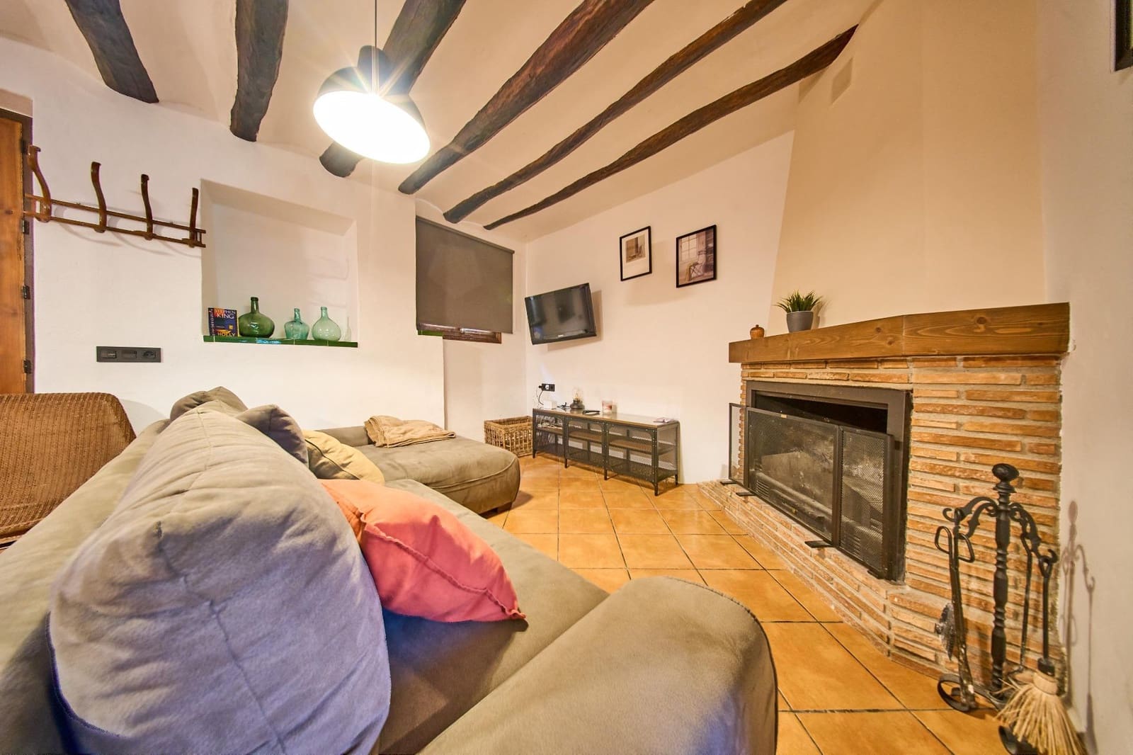 12 slaapkamer Finca/Landhuis te koop in Baza met garage - € 599.000 (Ref: 9916048)