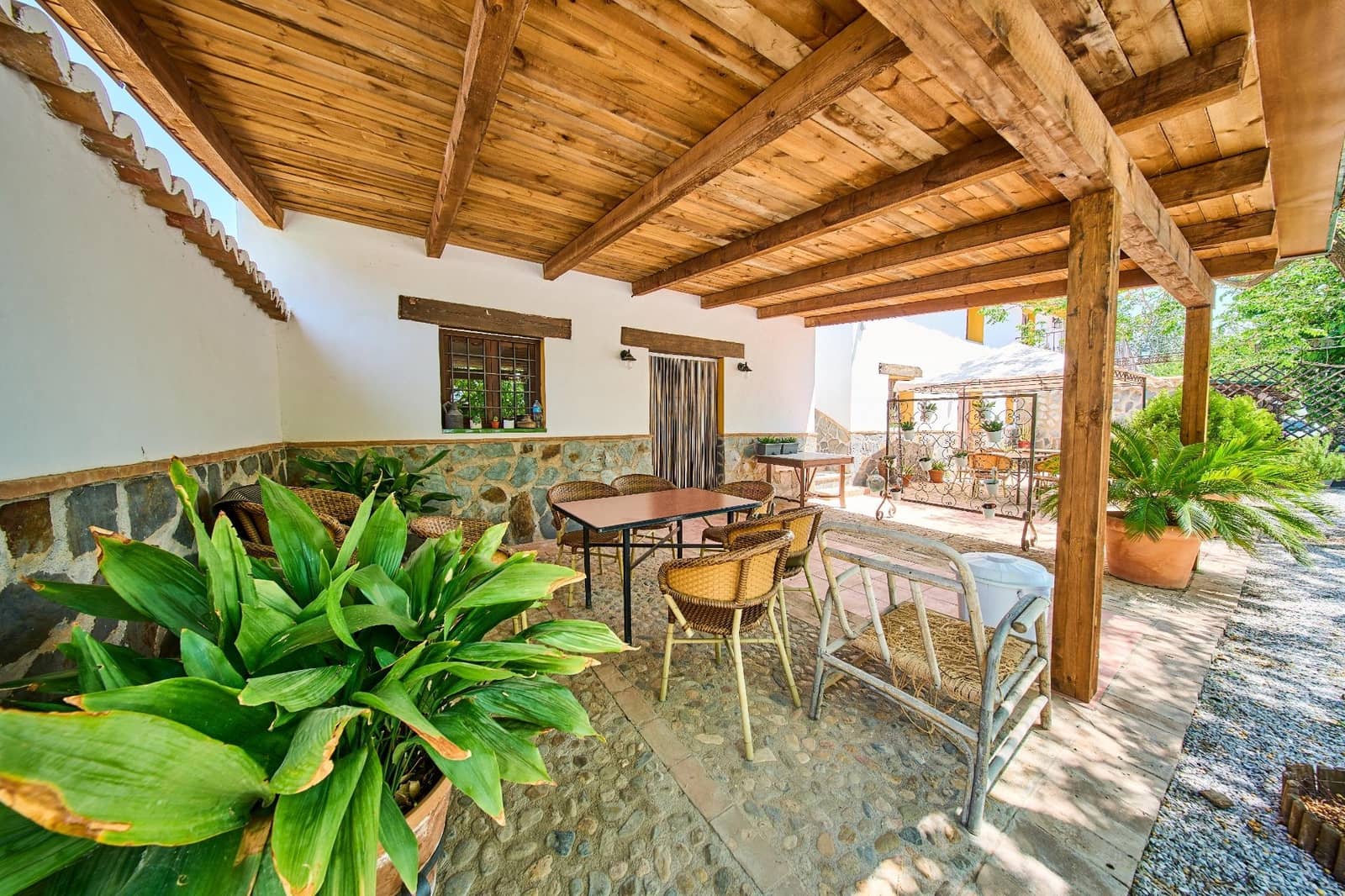12 slaapkamer Finca/Landhuis te koop in Baza met garage - € 599.000 (Ref: 9916048)