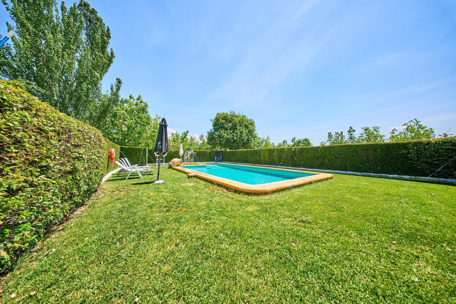 12 slaapkamer Finca/Landhuis te koop in Baza met garage - € 599.000 (Ref: 9916048)