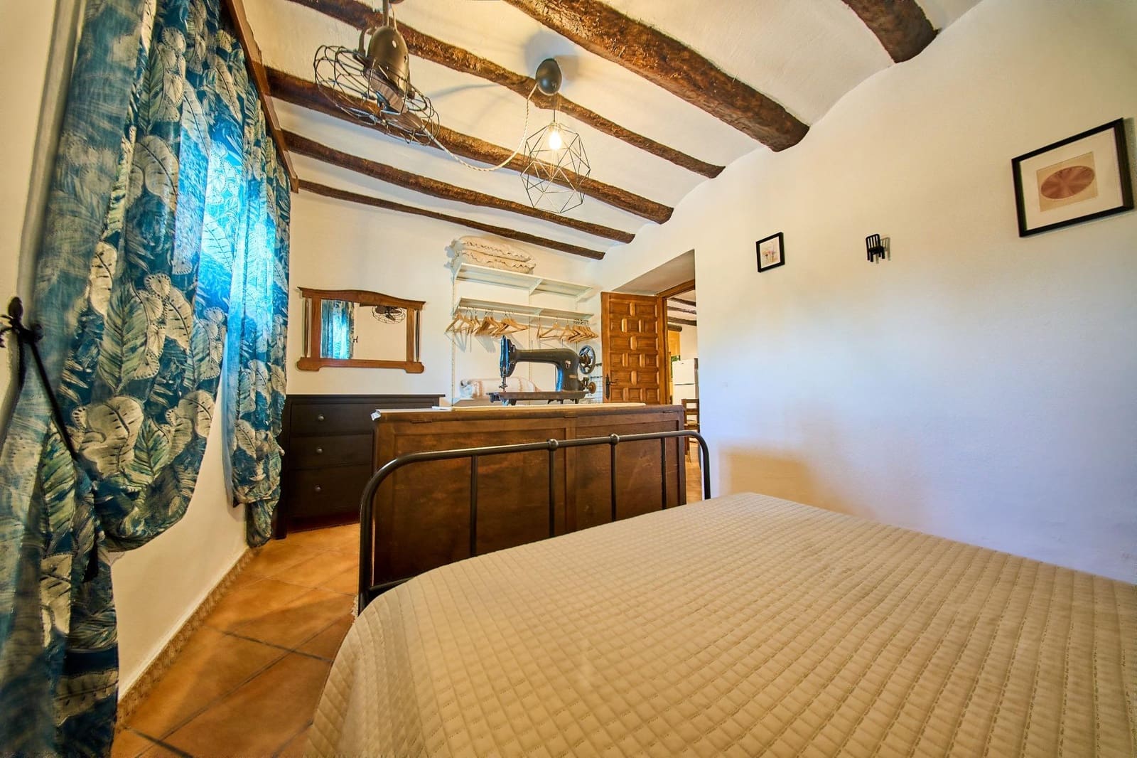 12 slaapkamer Finca/Landhuis te koop in Baza met garage - € 599.000 (Ref: 9916048)