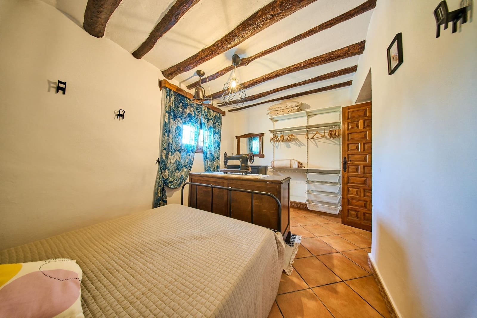 12 slaapkamer Finca/Landhuis te koop in Baza met garage - € 599.000 (Ref: 9916048)