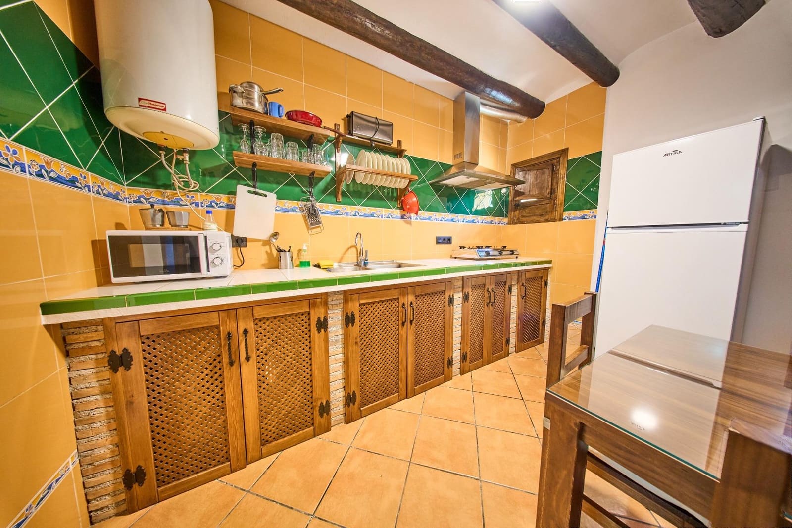 12 slaapkamer Finca/Landhuis te koop in Baza met garage - € 599.000 (Ref: 9916048)