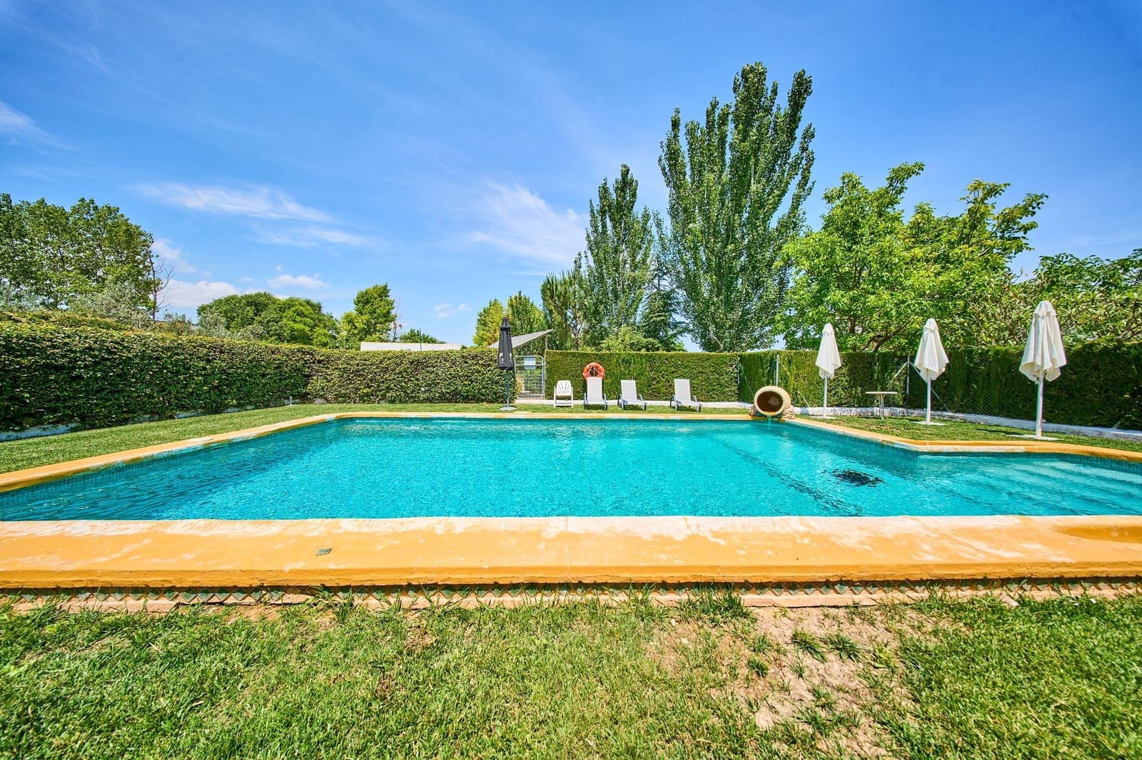 12 slaapkamer Finca/Landhuis te koop in Baza met garage - € 599.000 (Ref: 9916048)
