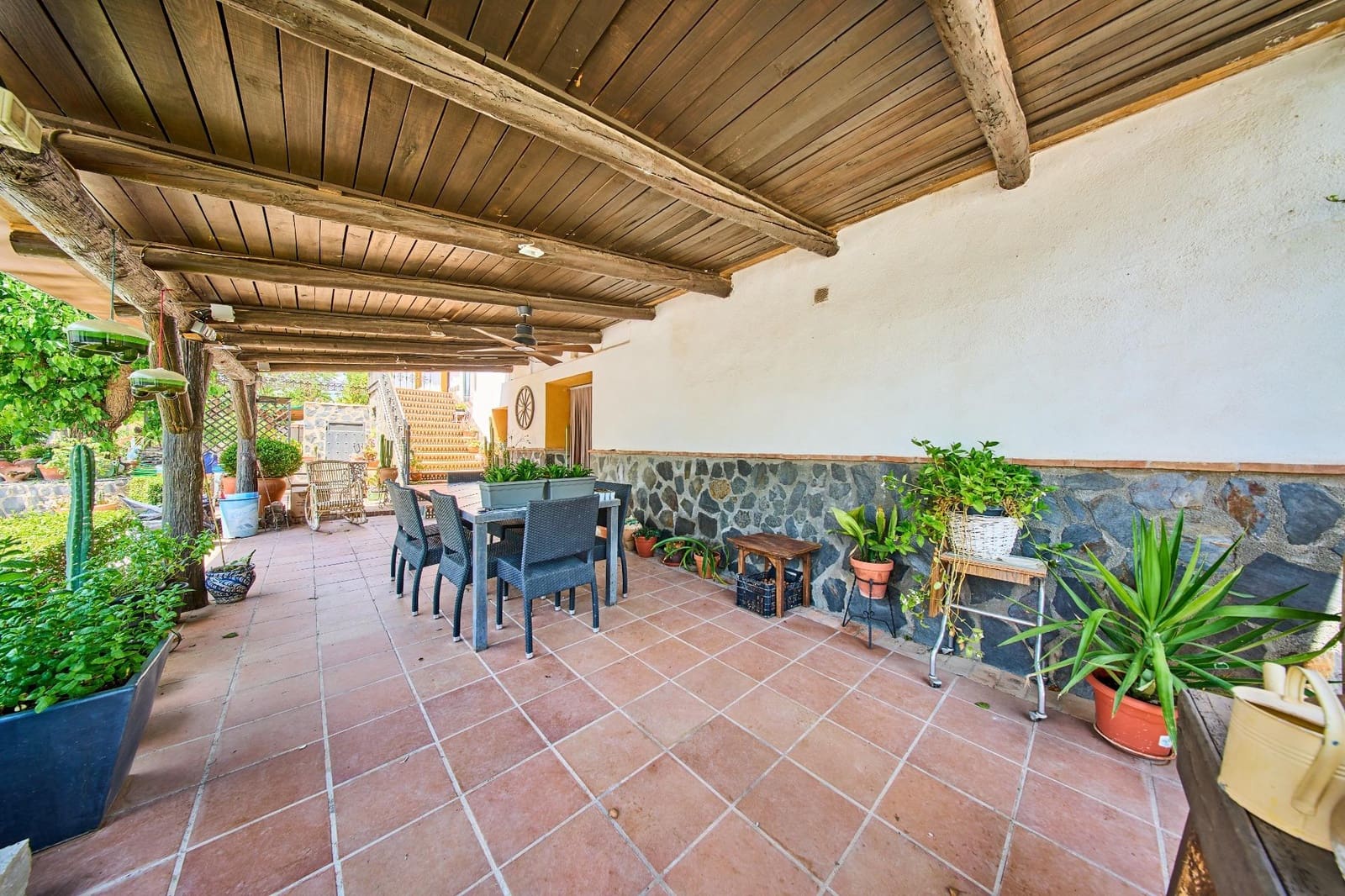 12 slaapkamer Finca/Landhuis te koop in Baza met garage - € 599.000 (Ref: 9916048)