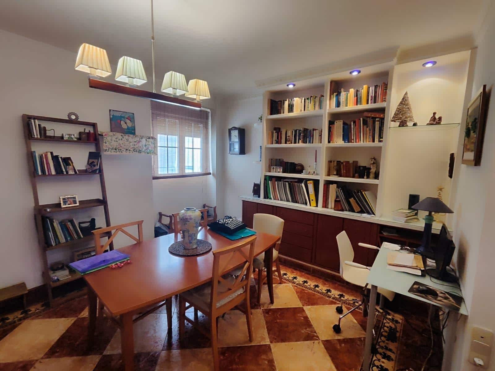 2 sovrum Lägenhet till salu i Granada stad - 291 000 € (Ref: 9916049)