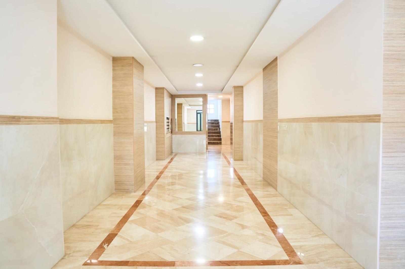 4 soveværelse Lejlighed til salg i Granada by - € 310.000 (Ref: 9920616)