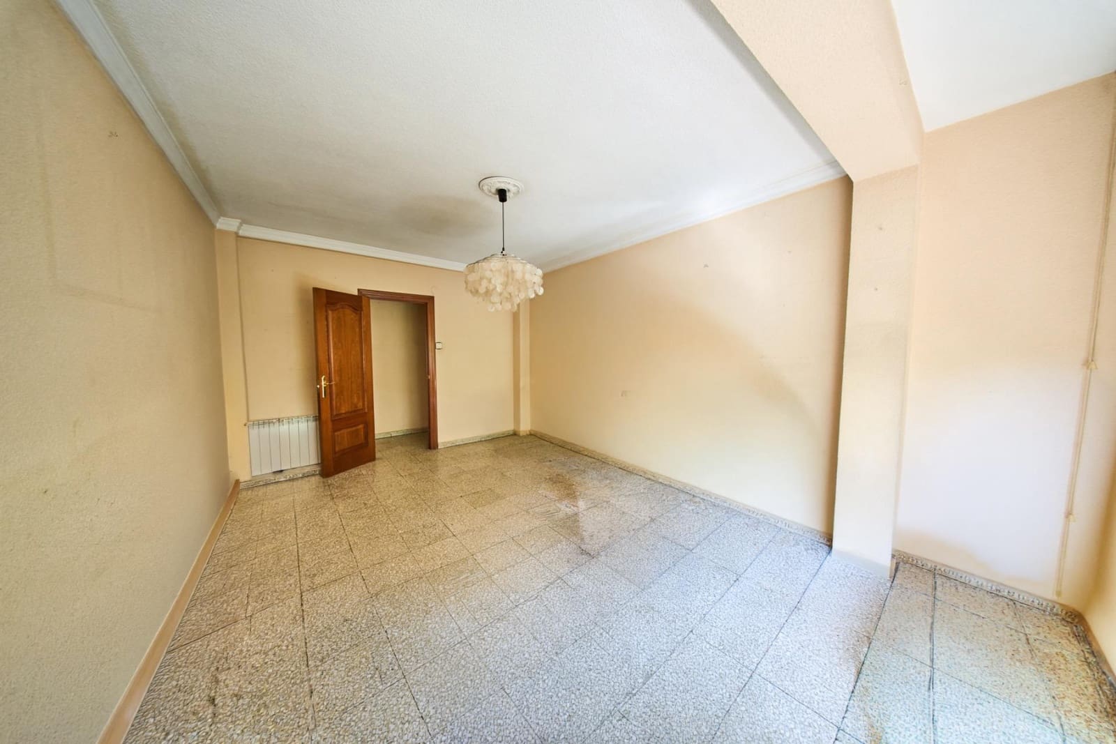 4 soveværelse Lejlighed til salg i Granada by - € 310.000 (Ref: 9920616)