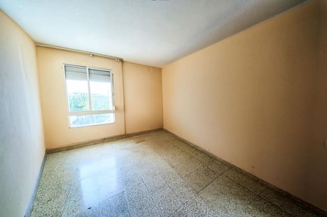 4 soveværelse Lejlighed til salg i Granada by - € 310.000 (Ref: 9920616)